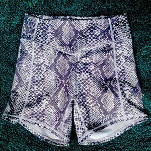 Balance athletica shorts